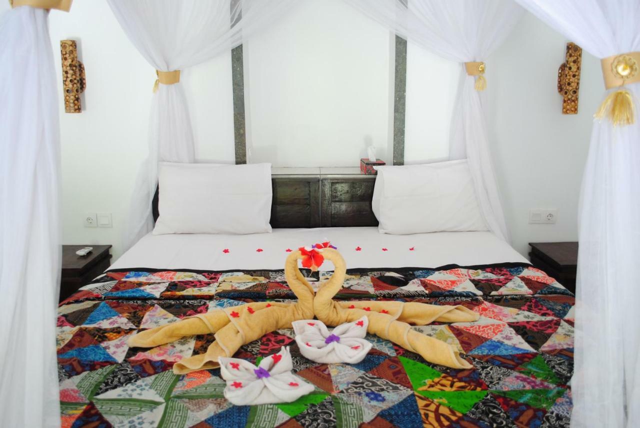 Tiara Homestay Pemuteran Exteriör bild